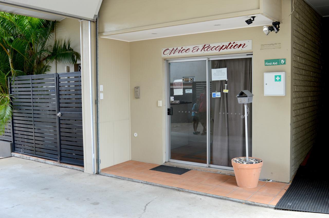 Mid City Motor Inn Gladstone Extérieur photo